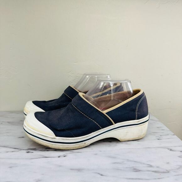 Dansko Vegan Volley Blue Fabric Clogs Women’s Size 9 - Picture 1 of 10